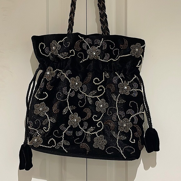 Exquisite Vintage Beaded Bag - Picture 7 of 11